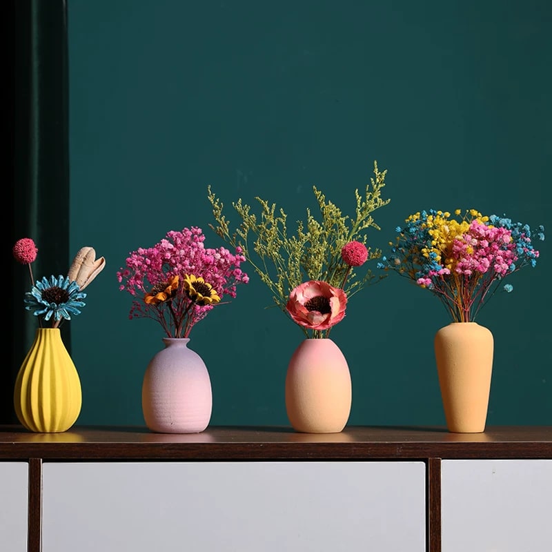 Macaron Gradient Ceramic Bud Vase with Dried Flowers photo 4