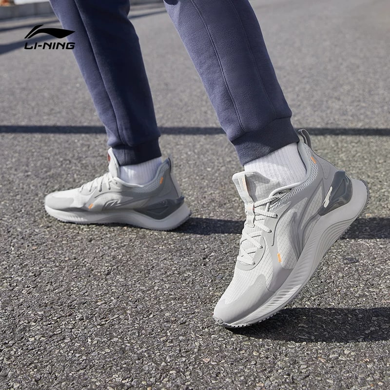 Li-Ning Mens Cushioned Running Shoes photo 4