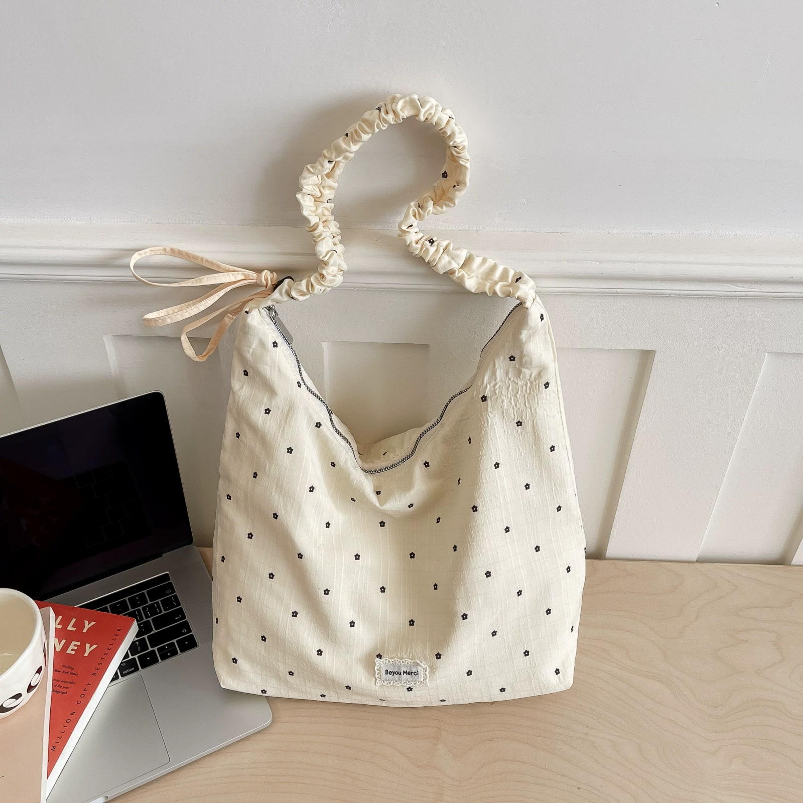 Crinkle Canvas Tote Bag with Zip photo 2