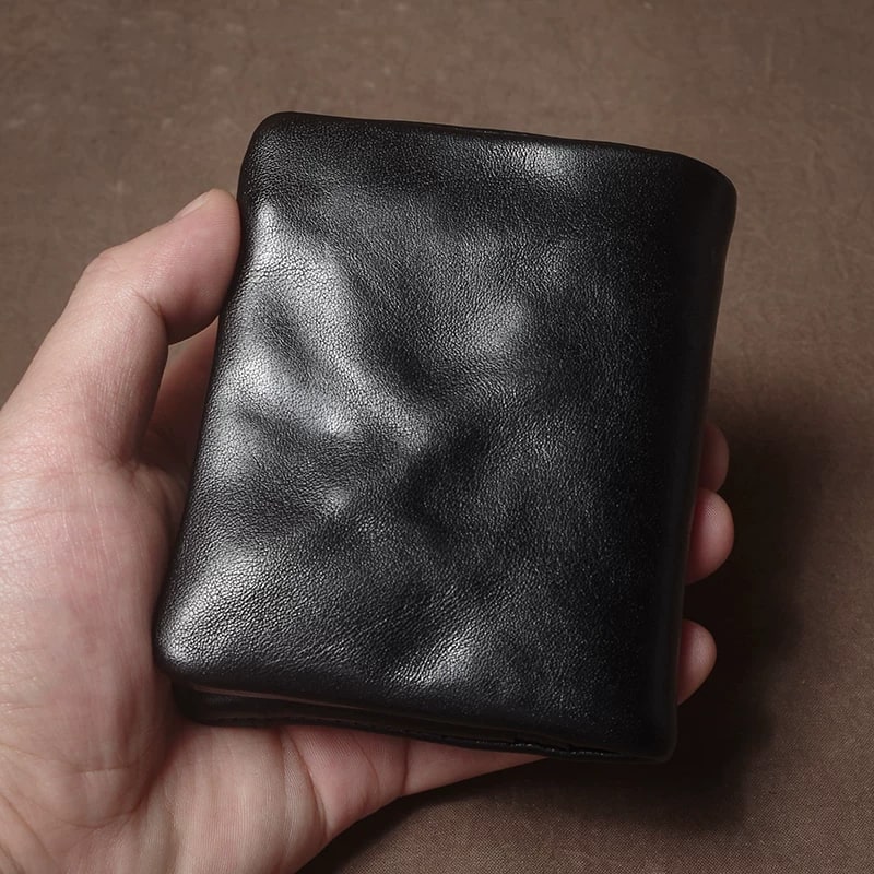 Compact Vegetable-Tanned Cowhide Bifold Wallet photo 6