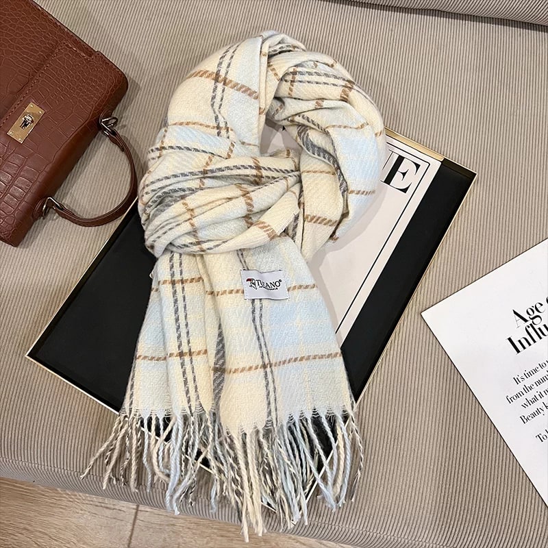 TUCANO Checked Winter Scarf photo 3