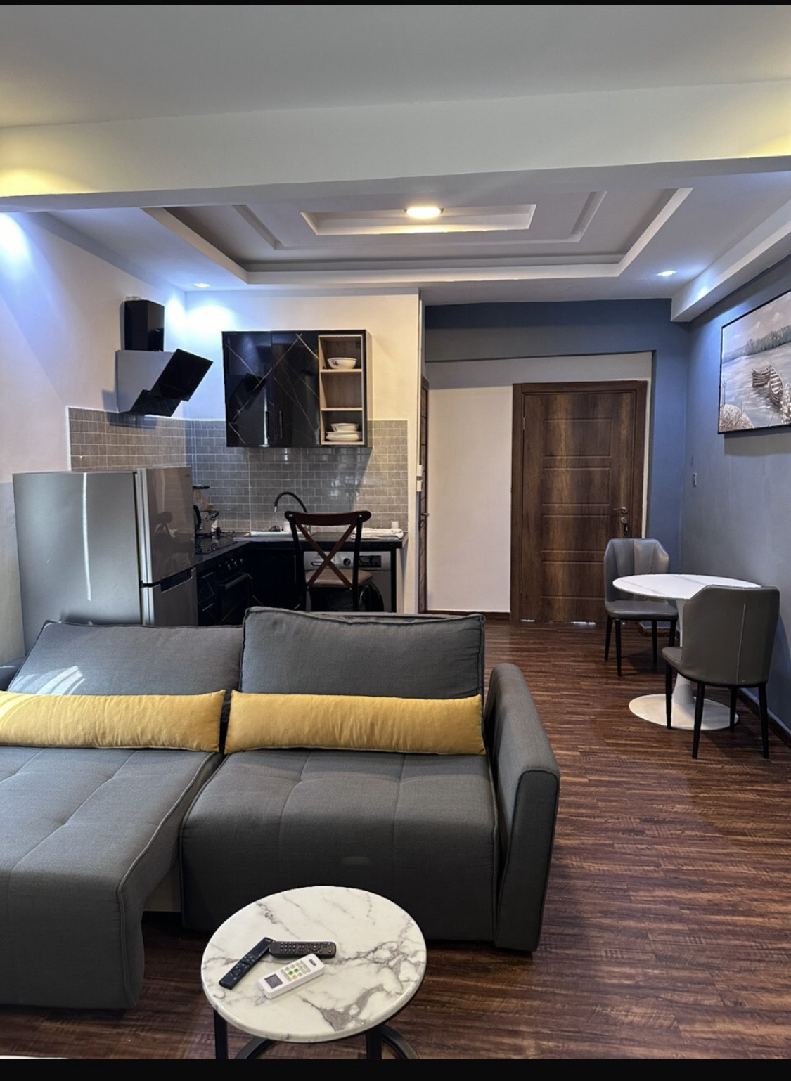 Short-Let Airbnb at Ashaley Botwe School Junction photo 3