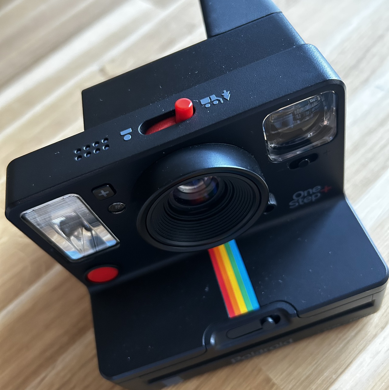 Polaroid One Step +