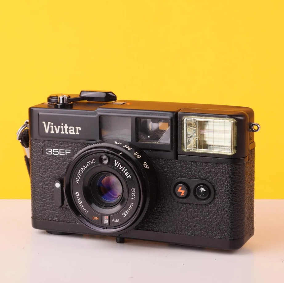 Vivitar 35 EF