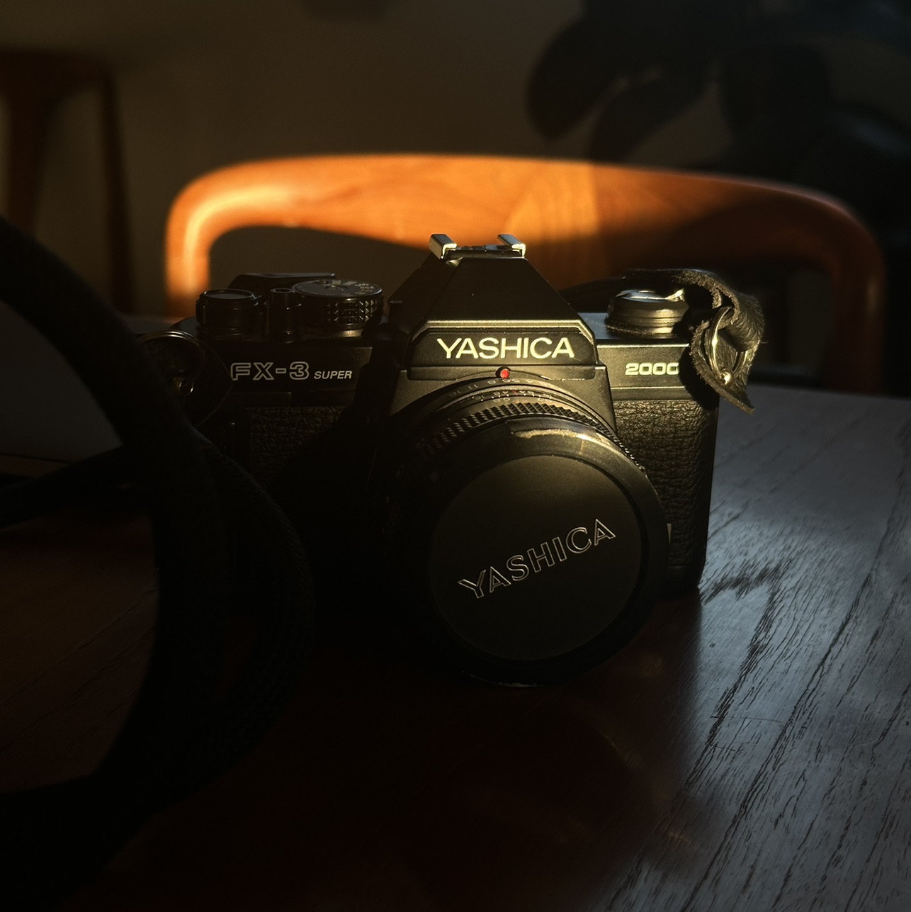 Yashica FX-3 Super 2000