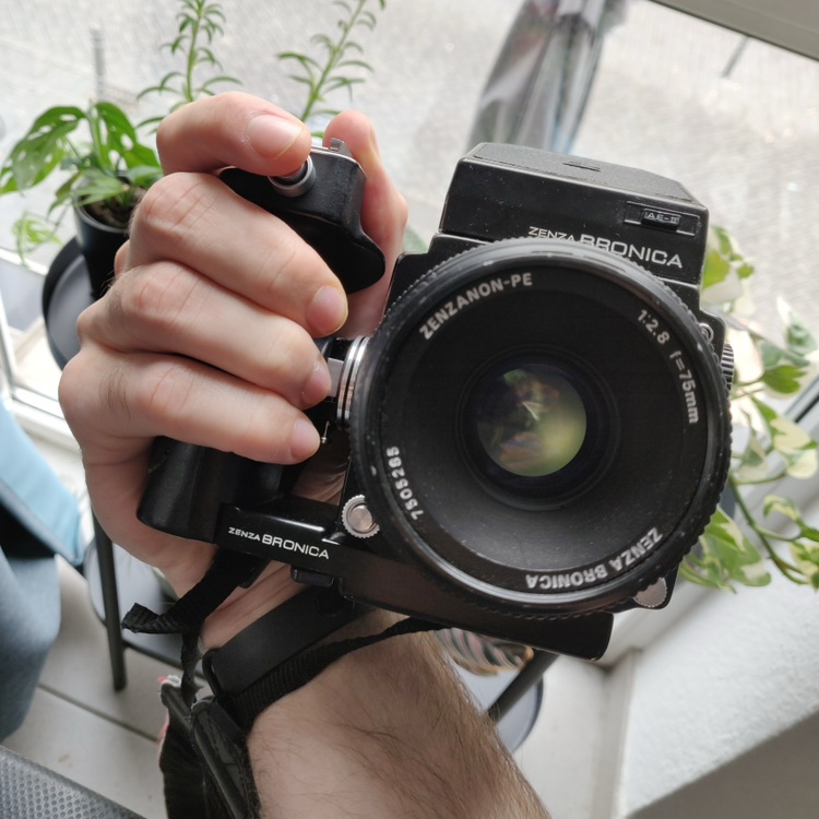 Bronica Etrs