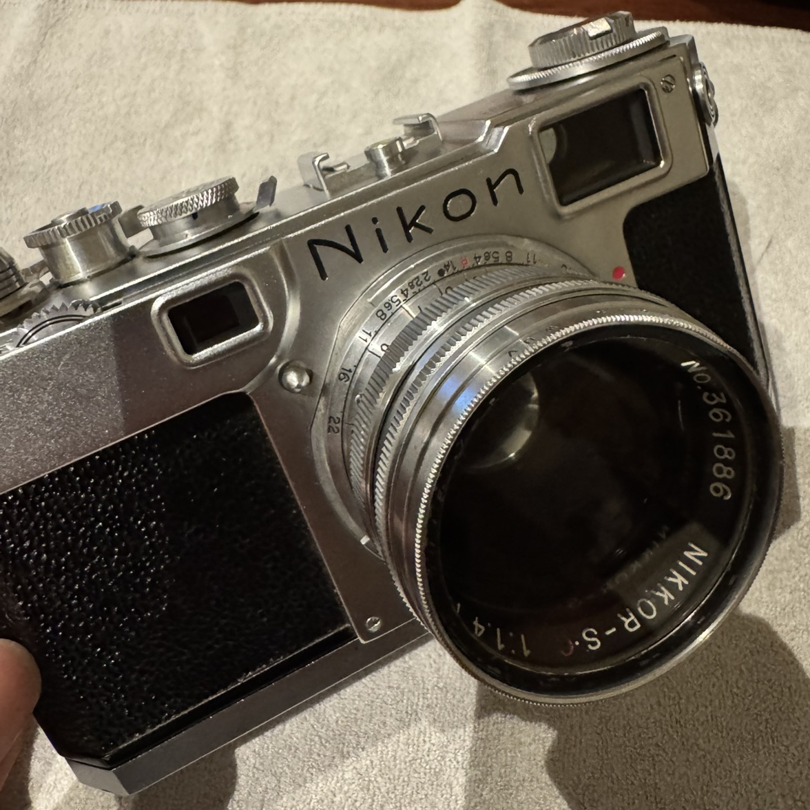 Nikon S2