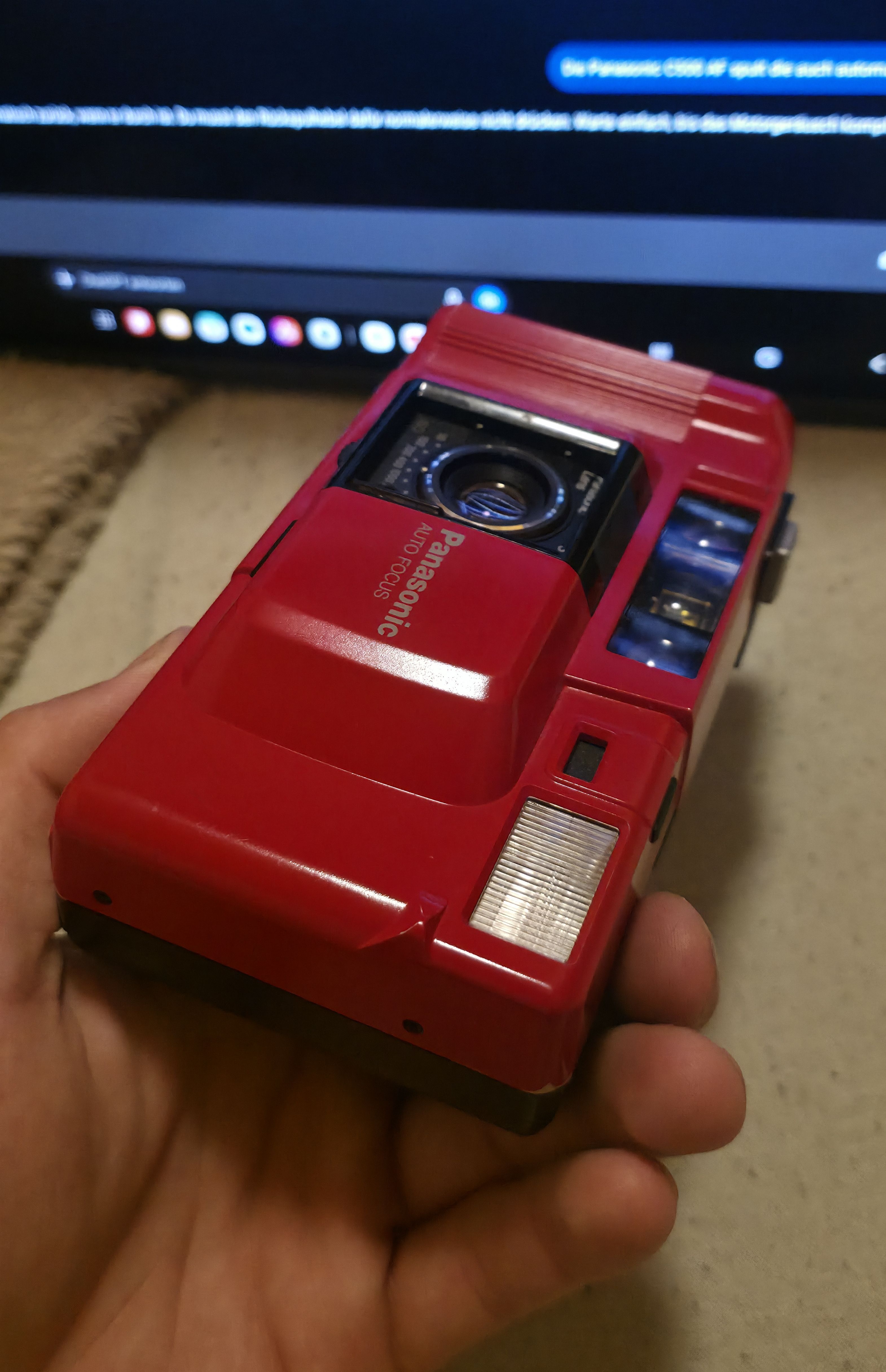 Panasonic c-500AF - red
