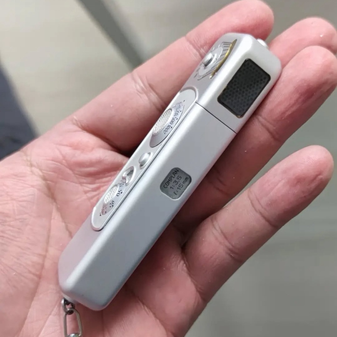 Minox B