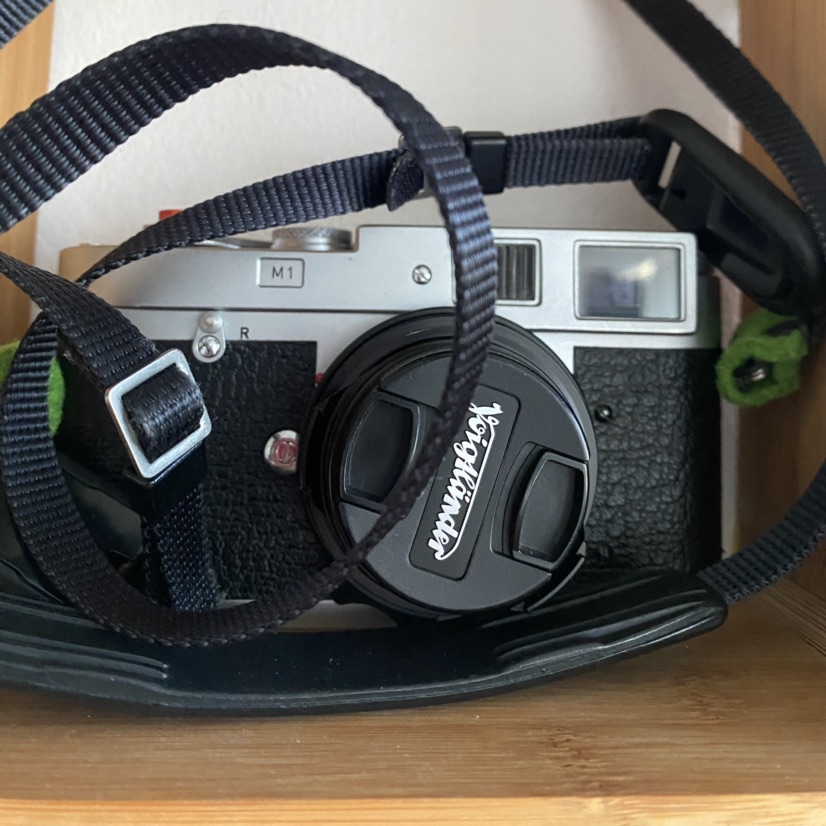 Leica M1