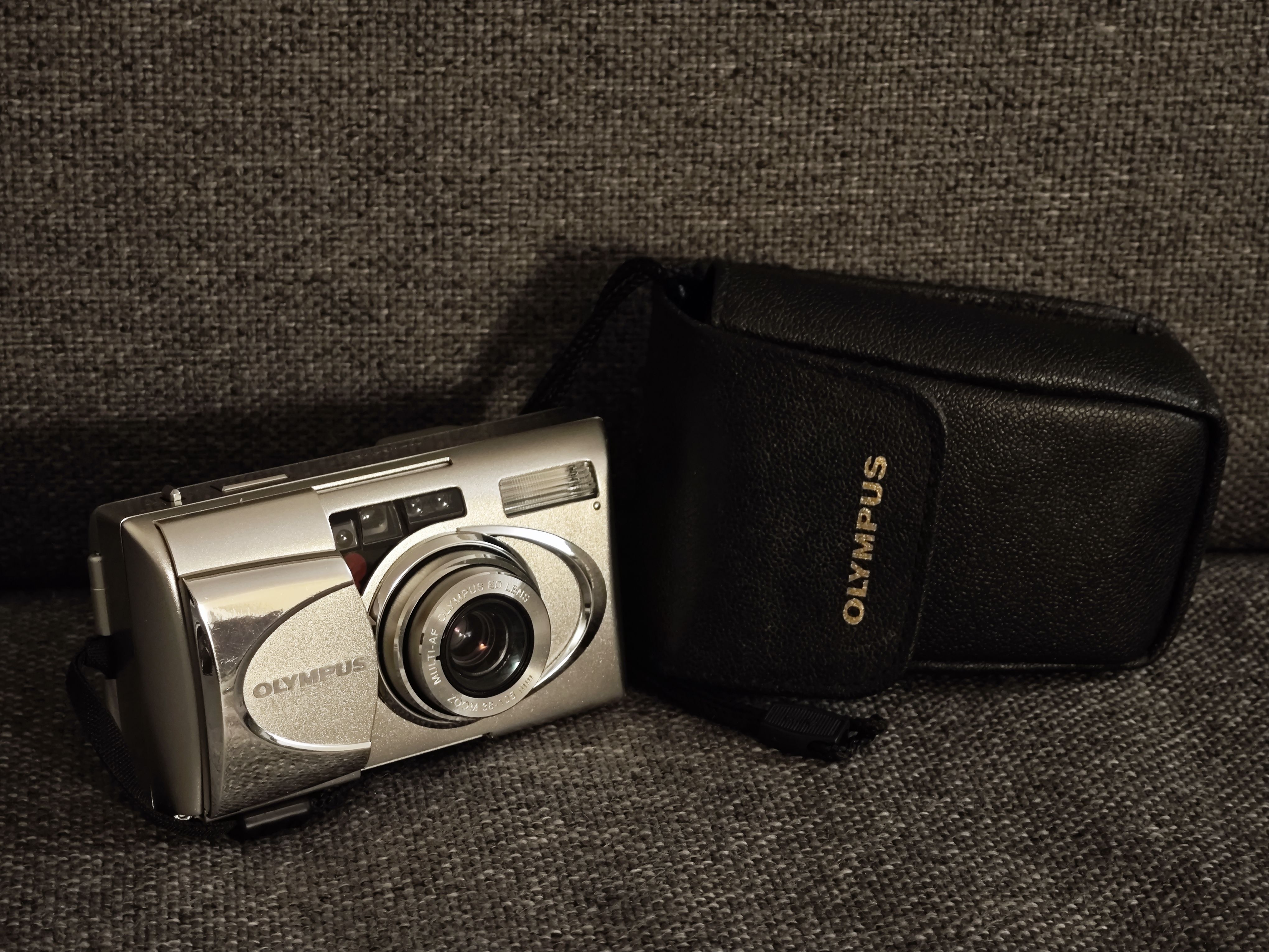 Olympus µ mju:-V