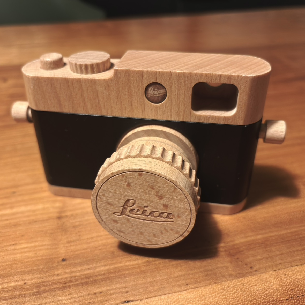 Leica Spielzeugkamera