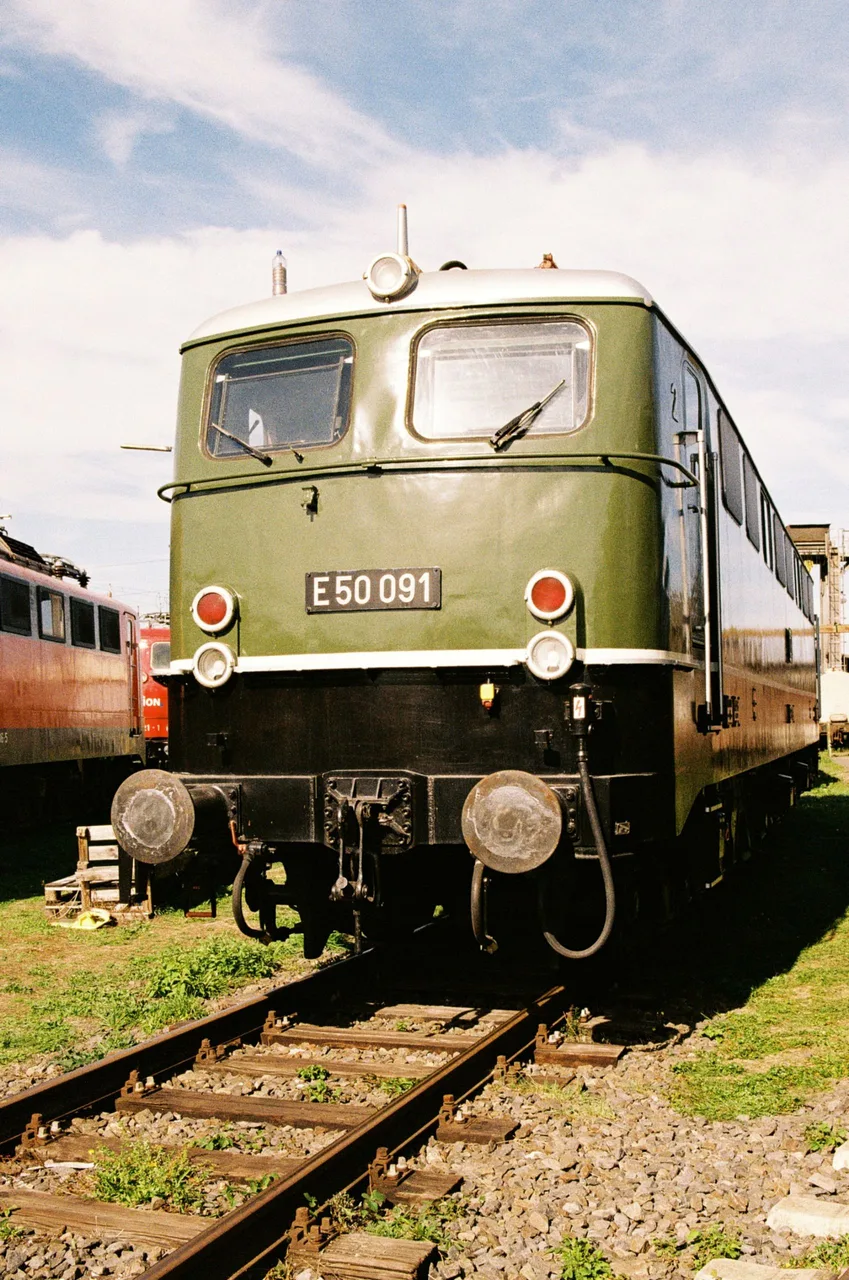 W. GR.
