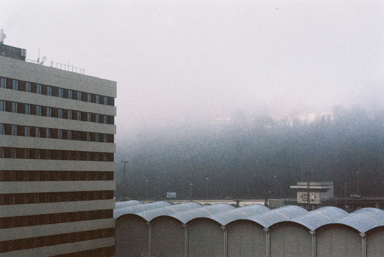 Minolta XG-M · OptiColour 200