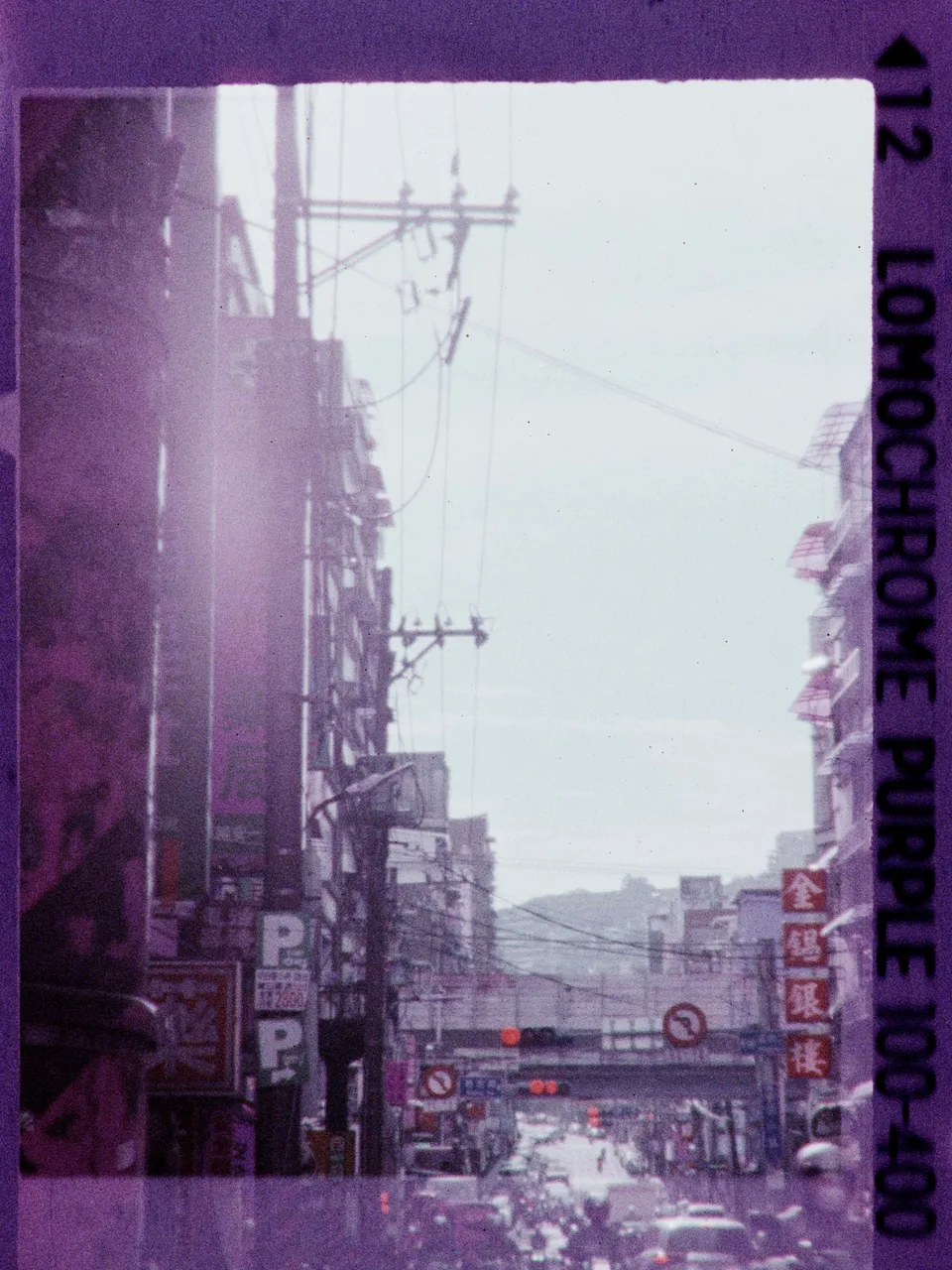 Agfamatic 1008 Sensor Tele Pocket 110 · Lomochrome Purple XR