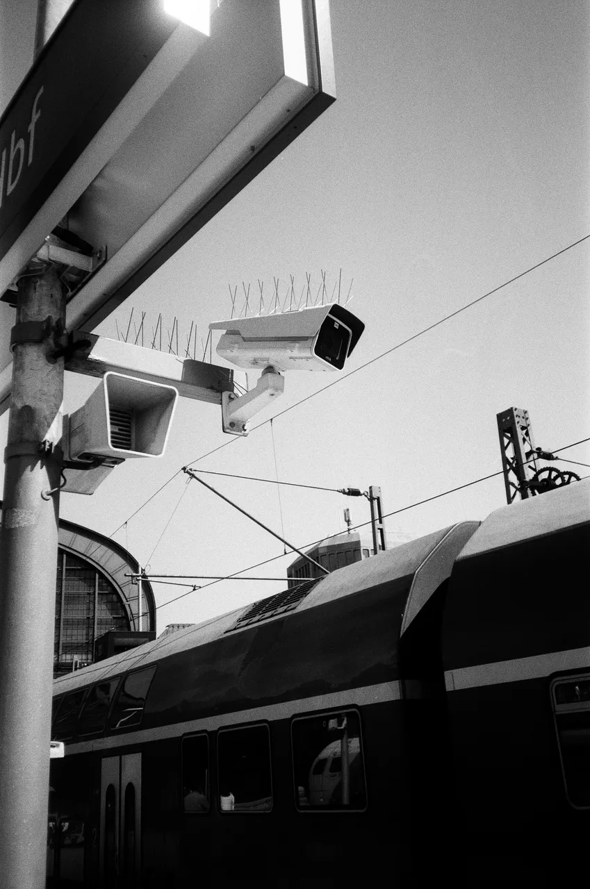 Vivitar VP 6000 · AGFA APX 100