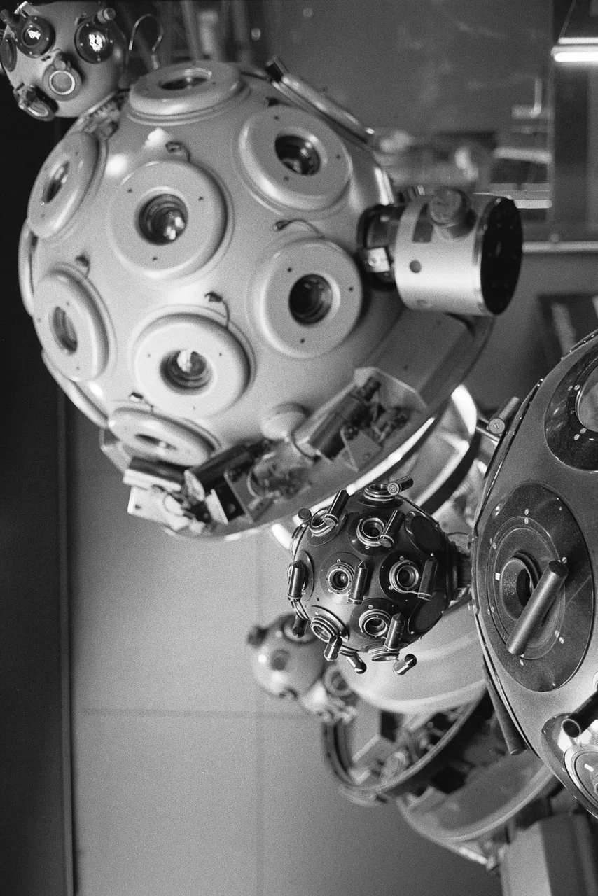 Leica CL · Kentmere 400