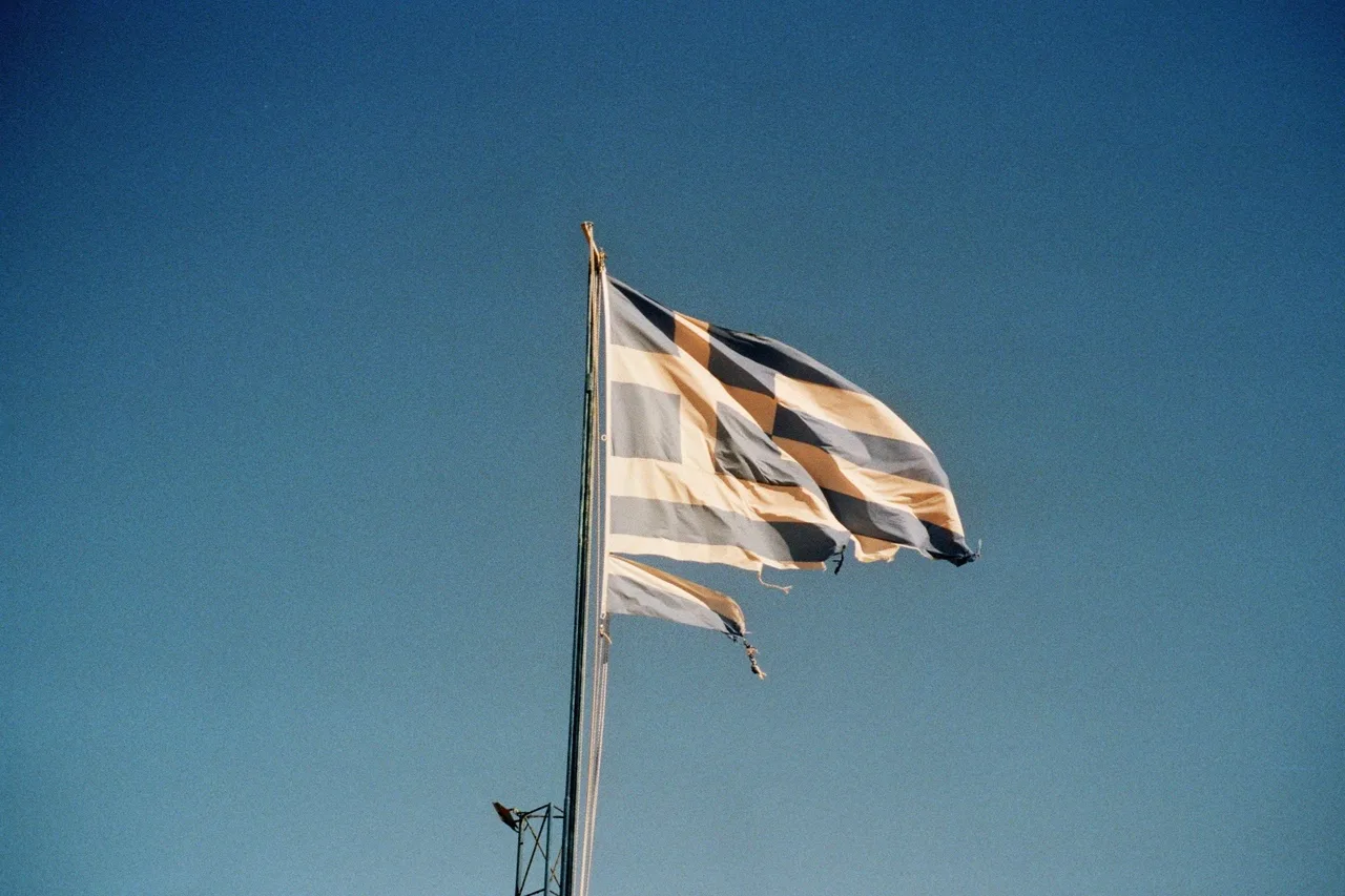 leni_
