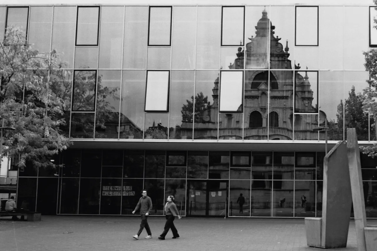 Leica M6 classic · Adox HR-50