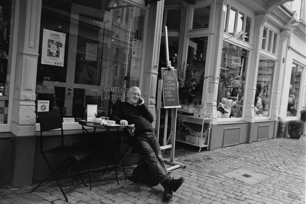 Leica M6 classic · Adox HR-50