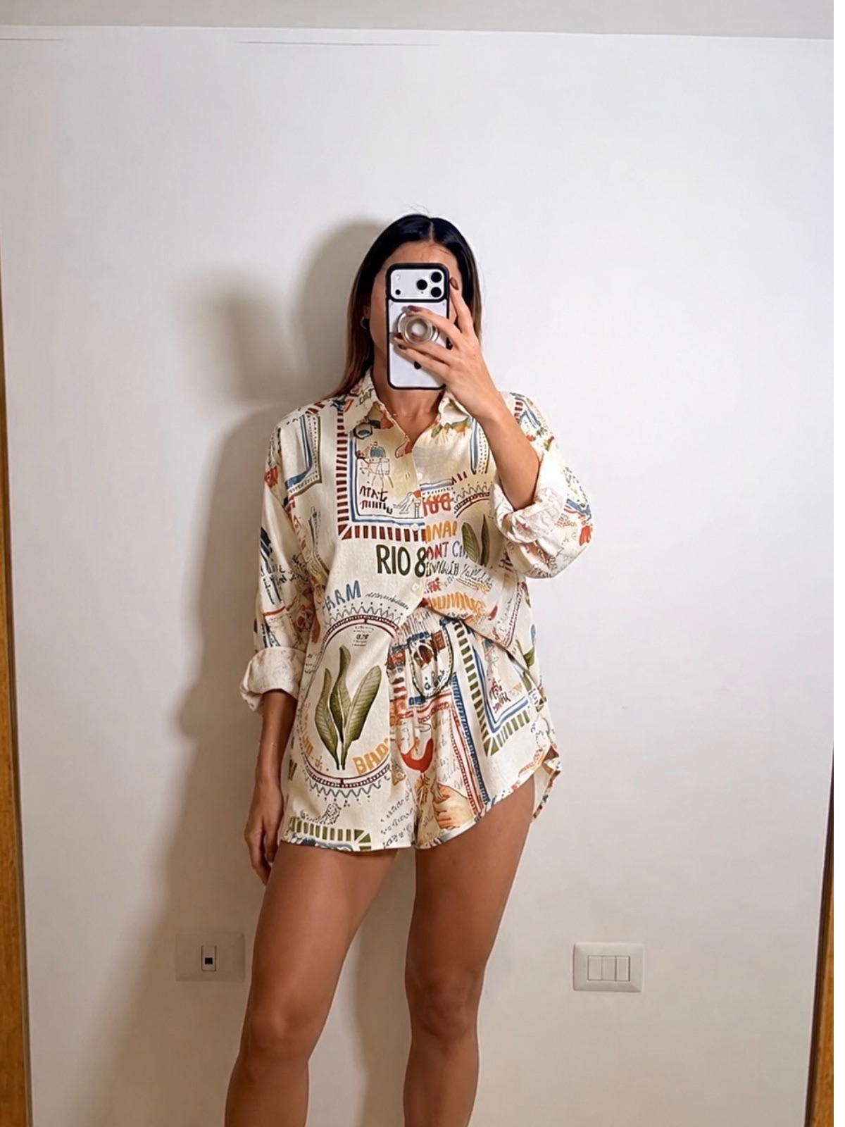 Set Short - (p128set04)