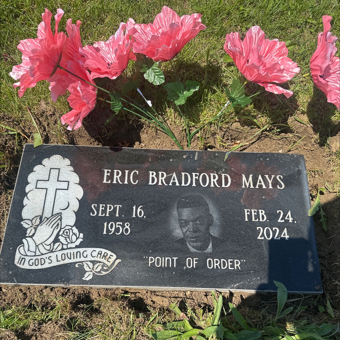 Grave of Eric Mays