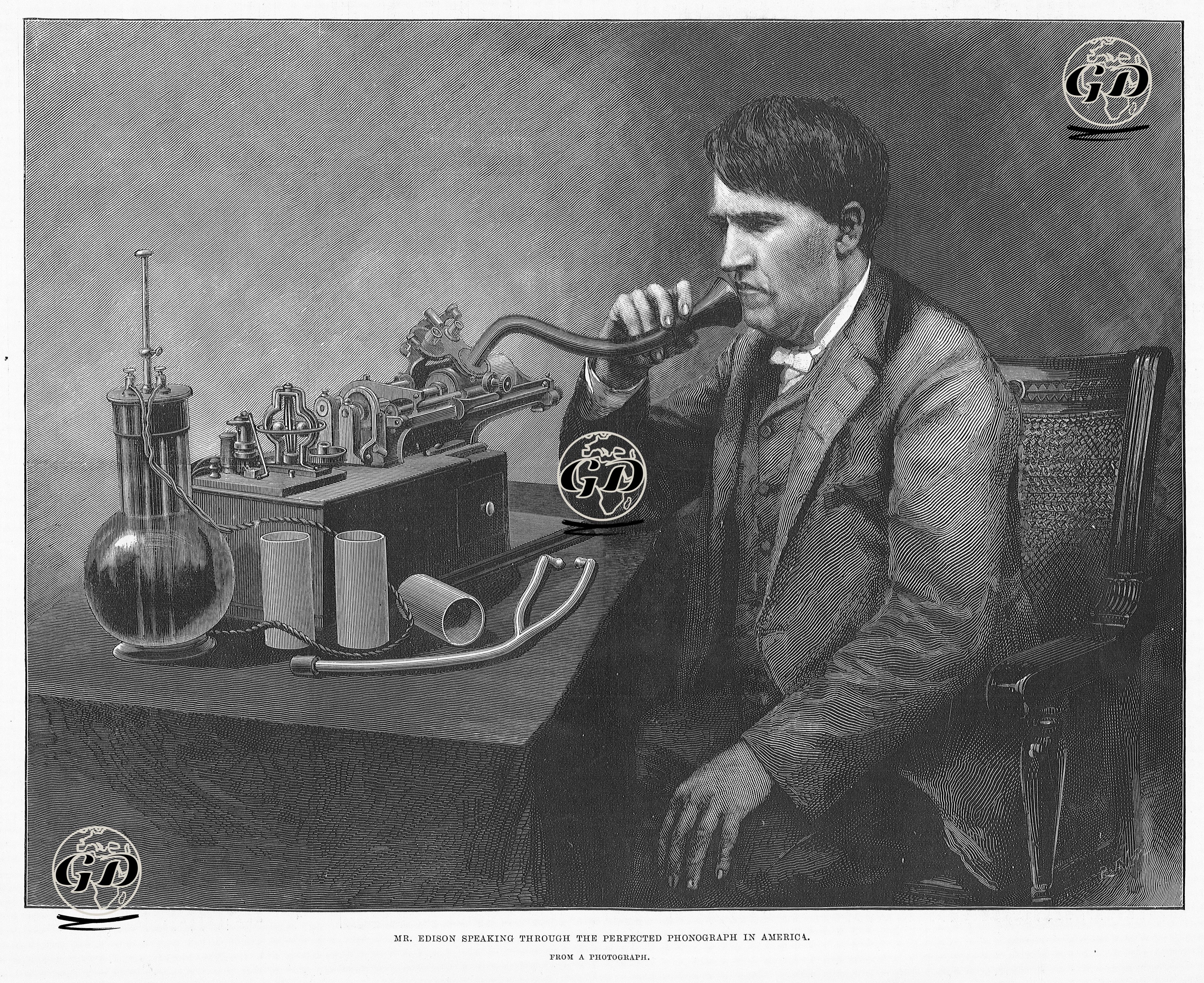 Thomas Edison İcat Ettiği Fonografa Kayıt Yaparken -  - 1888