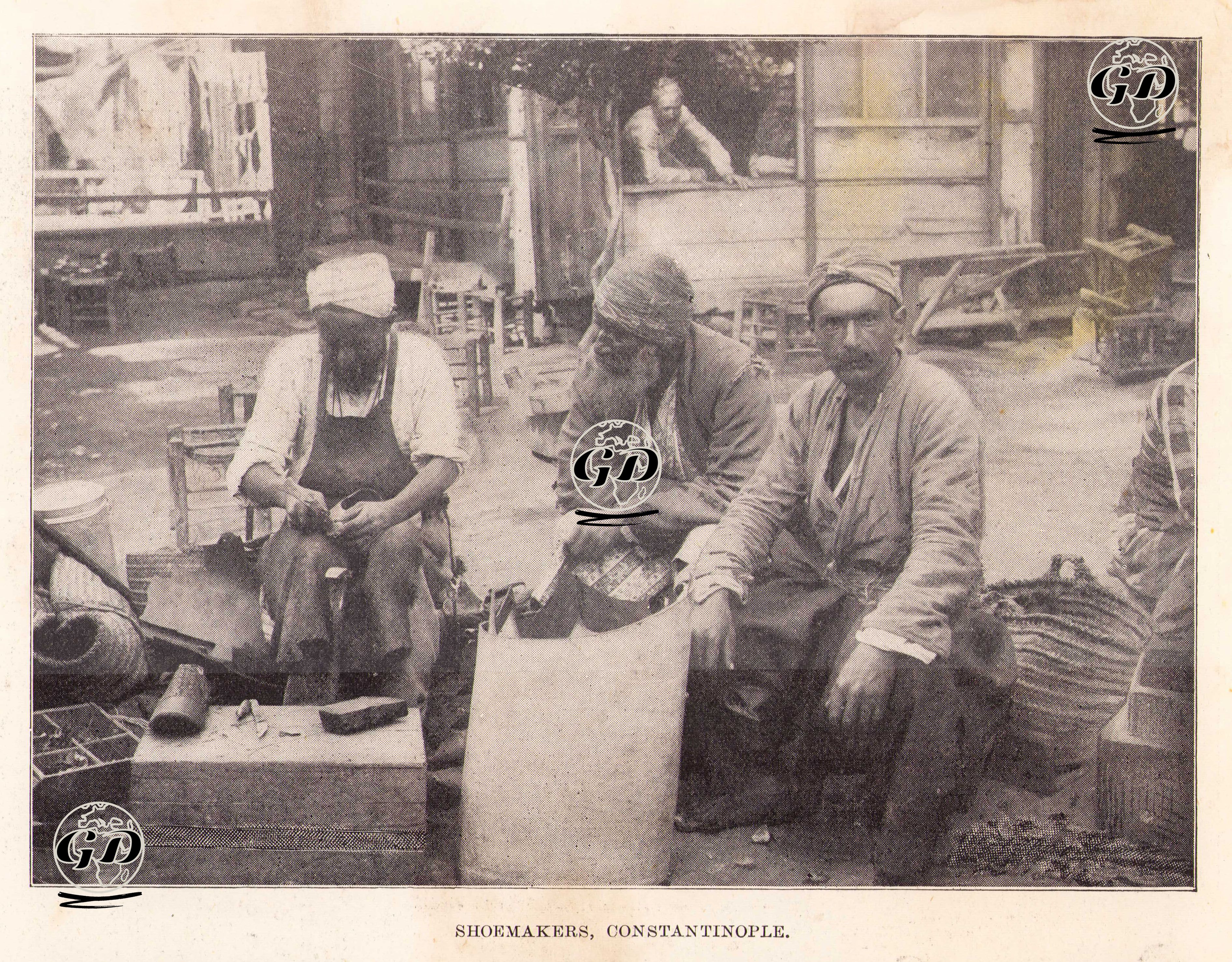 Shoemakers, Constantinople -  - 1895