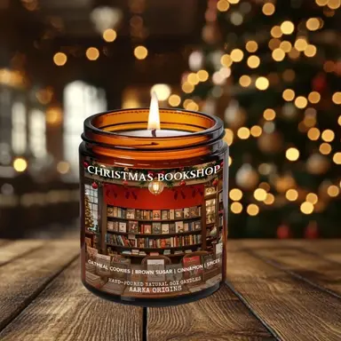 Christmas Bookshop Soy Candle – Oatmeal Cookies + Old Books