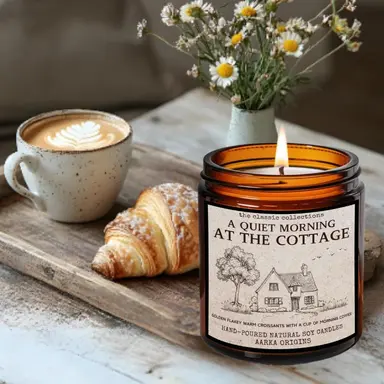 A Quiet Morning at the Cottage Soy Candle – Coffee + Cream + Cottage
