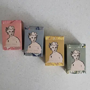 Luxury Soap Gift UK – Divine Lady Archivist Soap Bar