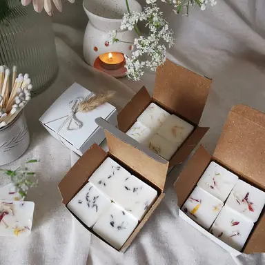 Floral Wax Melt Gift Set – Four Soy Wax Fragrances