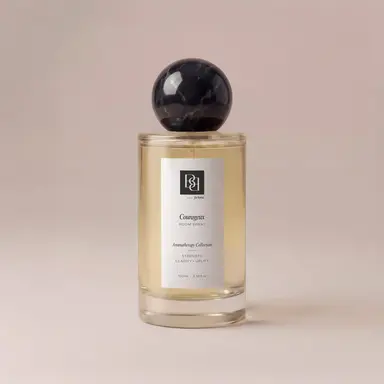 Room + Linen Spray โ Courageux