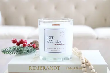 Iced Vanilla Woods Wooden Wick Candle
