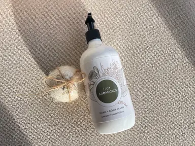 Nature's Bath – I Am Clean Hand & Body Wash + I Am The Bath Bomb Duo
