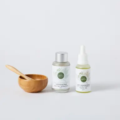 Blemish Free Exfoliating Mask Bundle – Green Clay Mask, Grapeseed Oil & Bamboo Bowl for At-Home Facials