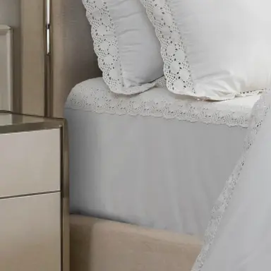 Bed Sheet Crochet Border - White (Without Pillow Cover)