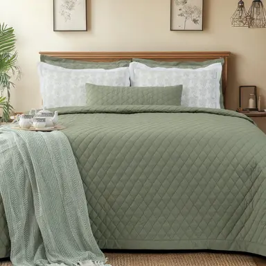 Summer Quilt/Bed Cover - Frosty Fern