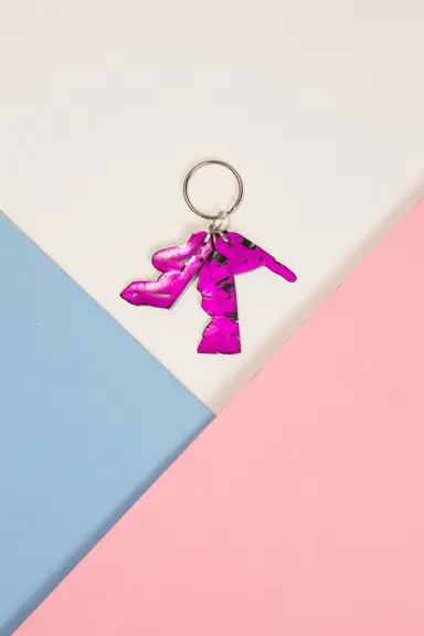 Keyring: Three Charm, abstract pink and black