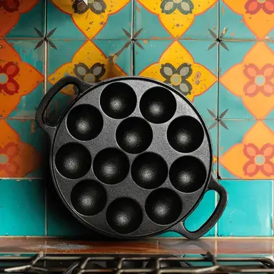 Chảo Paniyarakkal Sắt Đúc Roca Triton [12 Lỗ] - 100% Tự Nhiên & Chống Dính | Đã Tẩm Dầu Sơ Chế | Tay Cầm Có Bao Cotton & Túi Lưu Trữ | Sản Xuất Tại Ấn