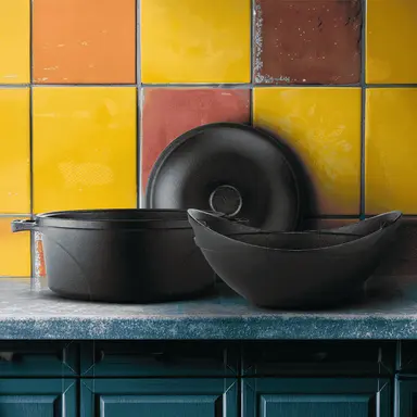 Roca Slow-Cook Savior's [Slow & Steady Wins the Flavor] | Europa Dutch Oven - 24CM & Europa Kadai - 24CM & Nix Lid - 24CM | Handle Sleeves & Storage B
