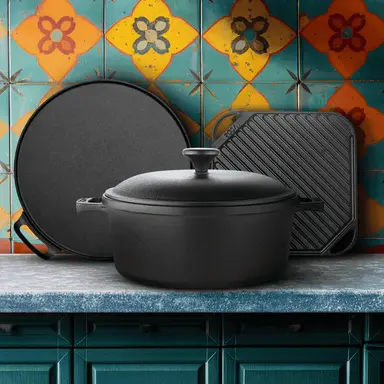 Roca Urban Chef’s Arsenal [Instagram Worthy Meals] | Triton Grill Plate - 25CM & Europa Dutch Oven - 24CM & Triton Dosa Tawa - 30CM | Handle Sleeves &