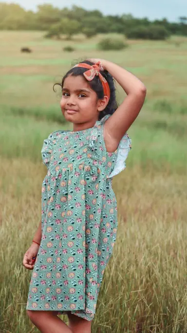 Đầm Ruffle Silly Stripes