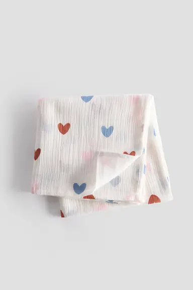 Heart Parade on Cloud Nine