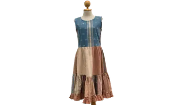 Shift dress โKhanom Chanโ
