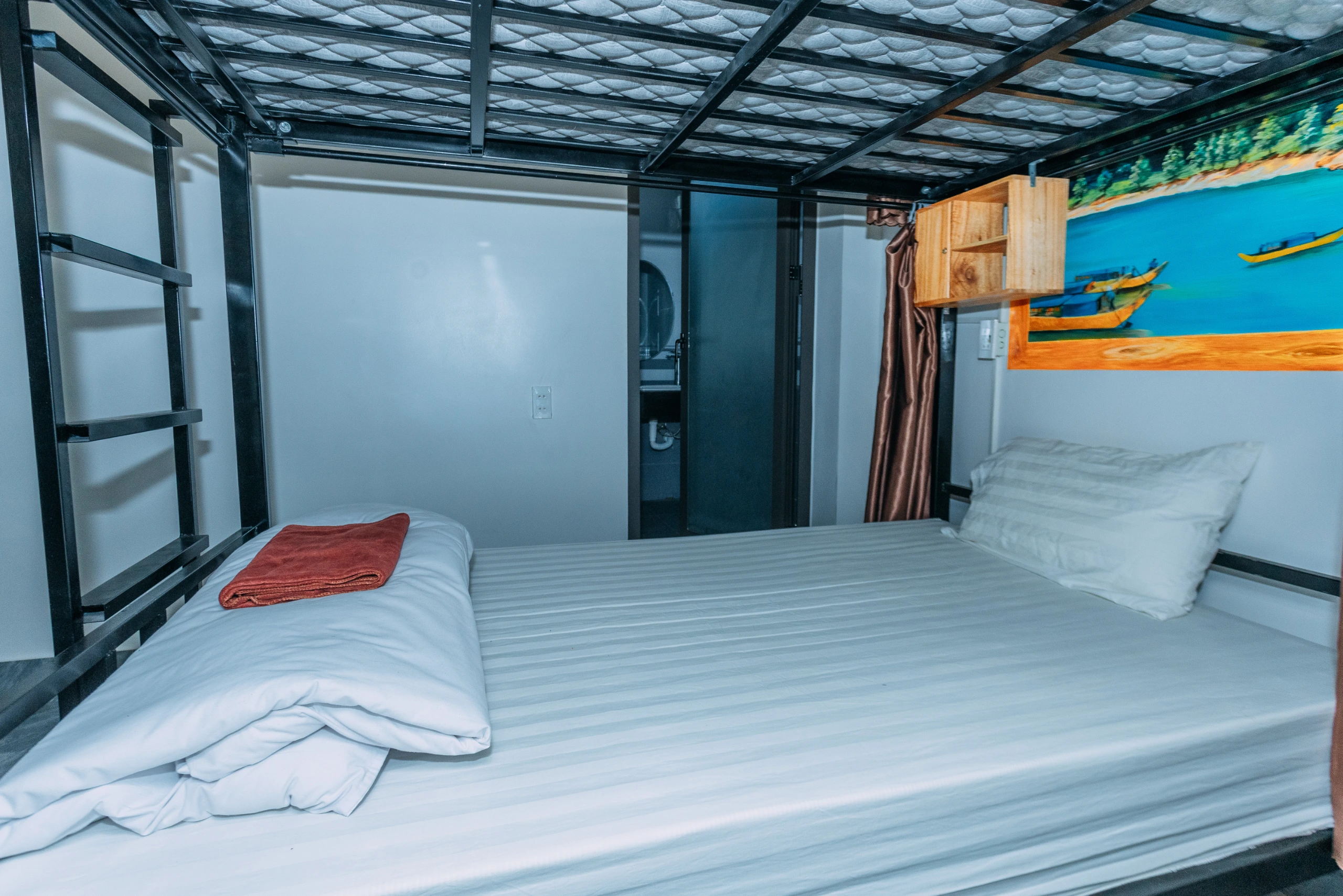 Deluxe 6-Bed Female Dorm Room - 2