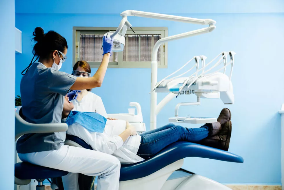 What Procedures are Considered Oral Surgery? feature image