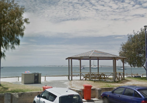 Koombana Beach