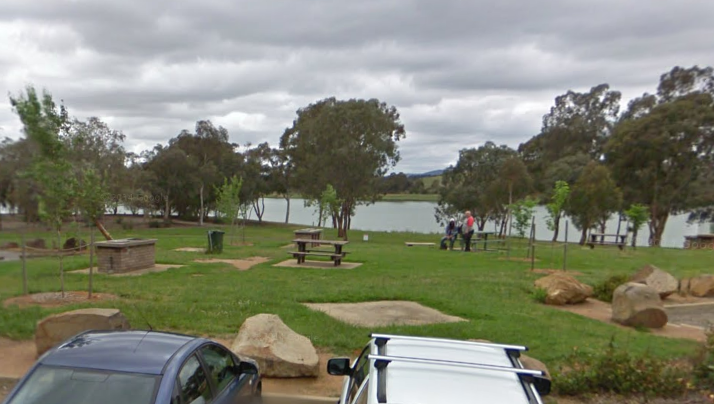 Lake Ginninderra W. Foreshore 4