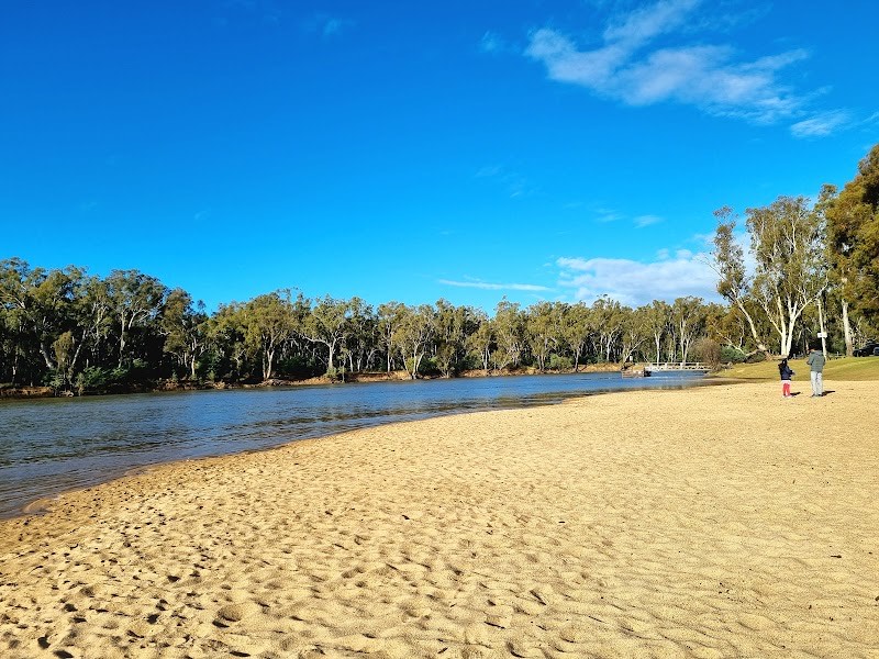Kennedy Park Thompsons Beach